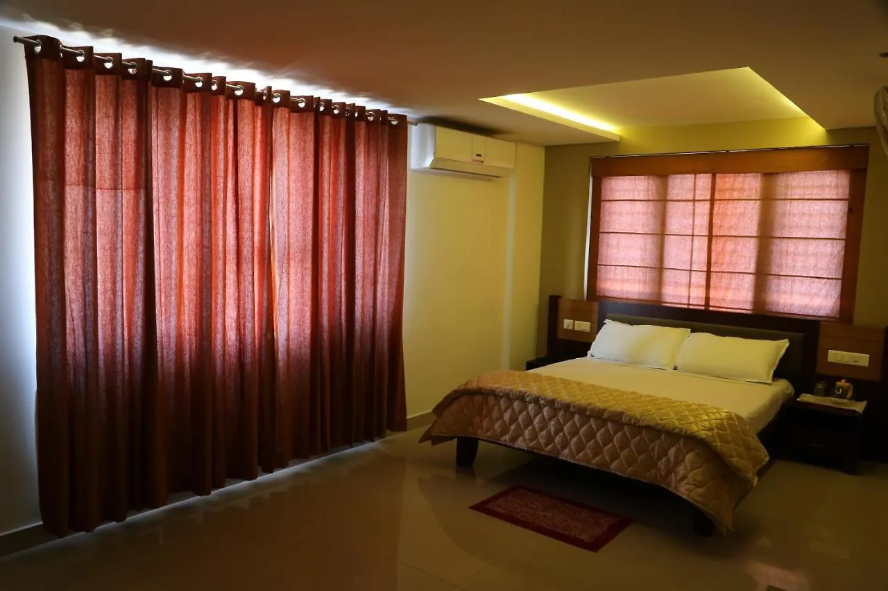 Hazmi Inn Perintalmanna Hotel