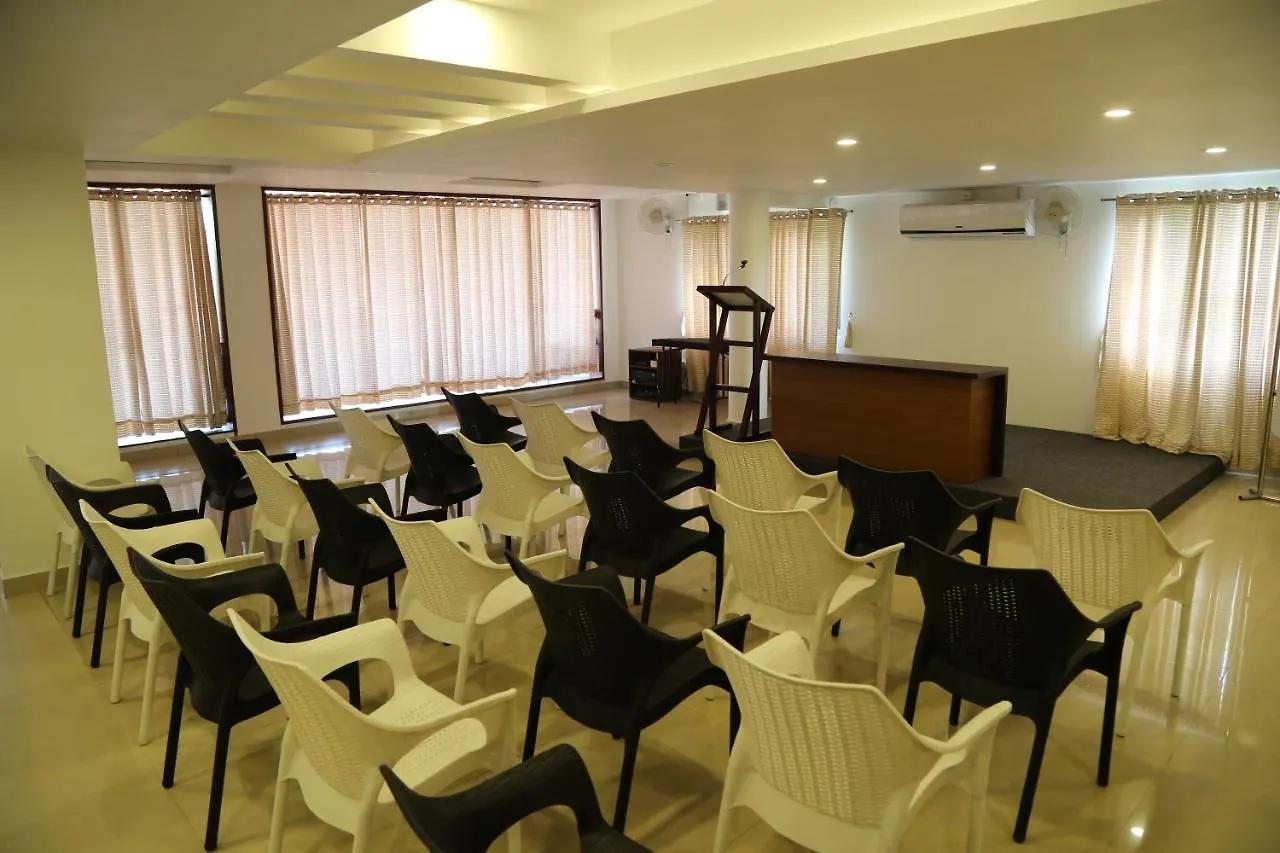 Hazmi Inn Perintalmanna